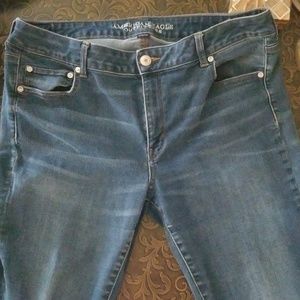 American Eagle Straight Leg jeans